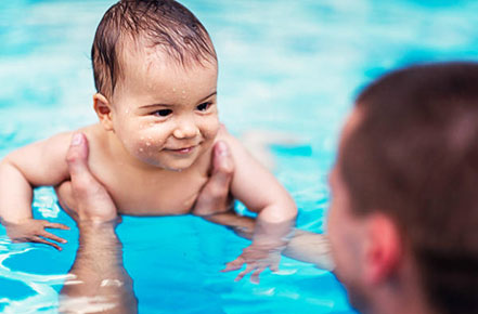 When Can Your Baby Go Swimming