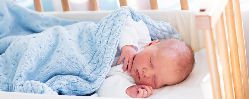 How To Choose A Crib: Complete Guide