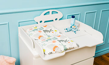 plastic changing table
